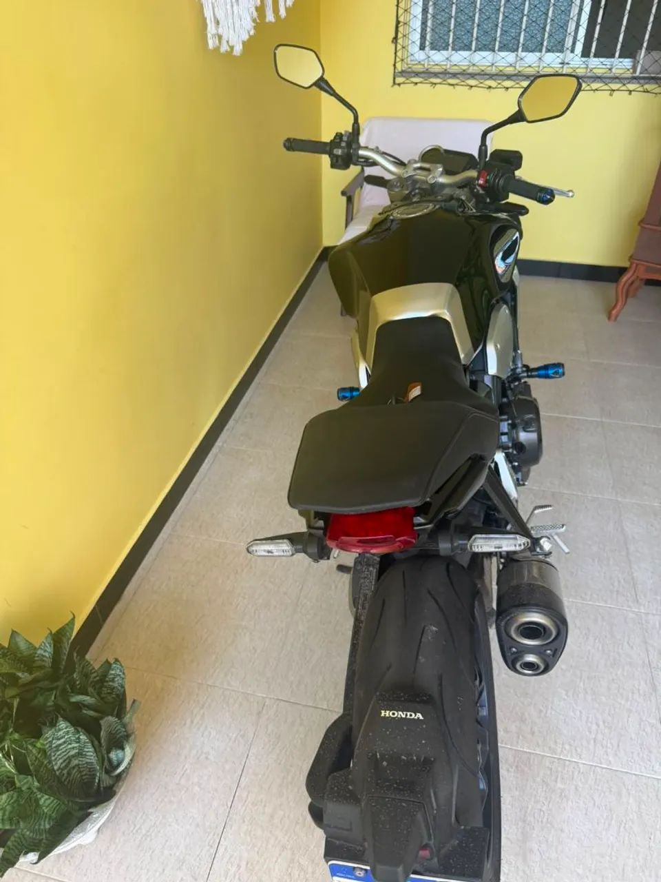 Vendo cb1000 2019 super nova!! Licencida 2026  - Foto 4