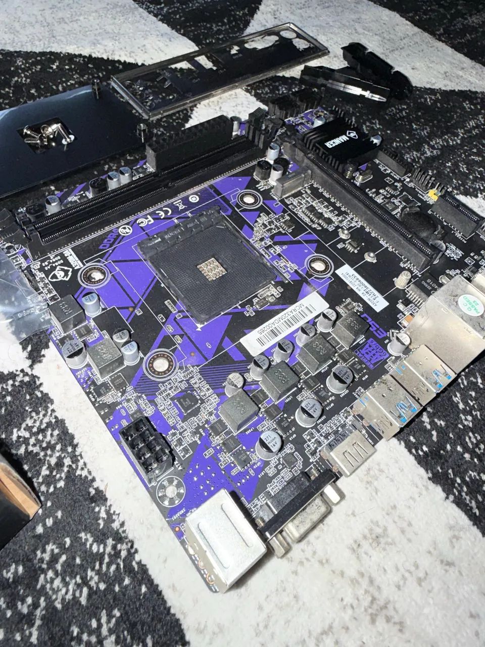 Placa mãe marcer A-320M DA - Foto 4