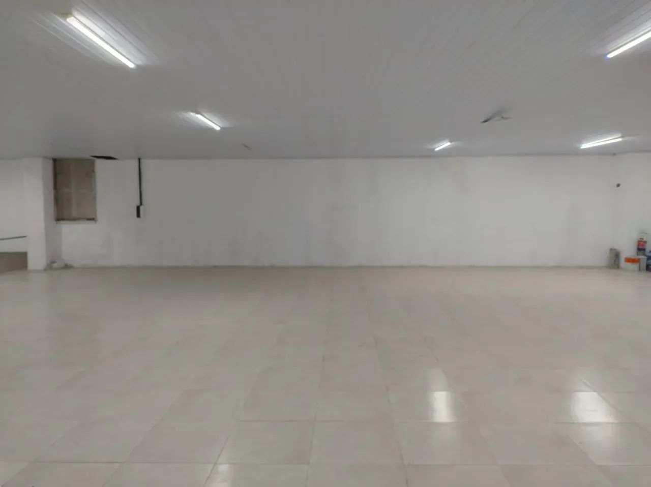 Centro / Ponto Comercial / 9 8 2 2 3 8 9 7 3 - Foto 2