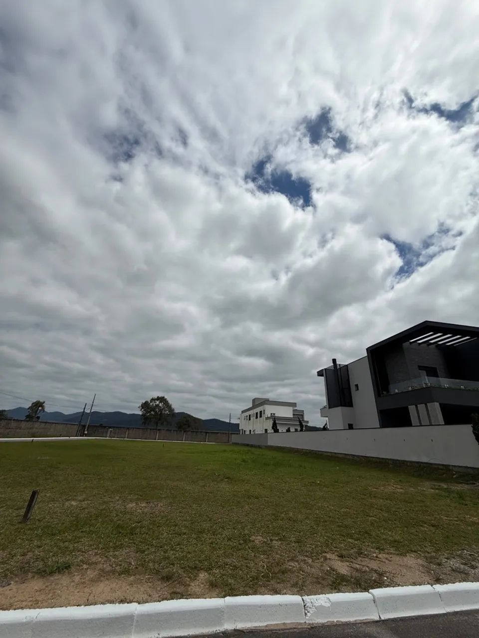 OPORTUNIDADE DE LOTE NO CALEDONIA  - Foto 2