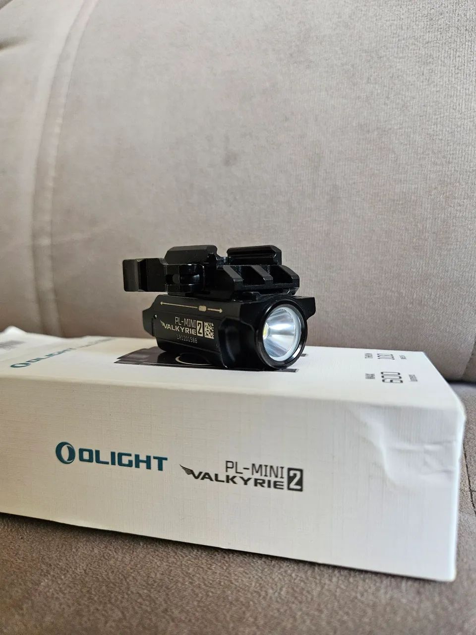 Lanterna Olight PL-Mini 2 Valkyrie 600 lúmens