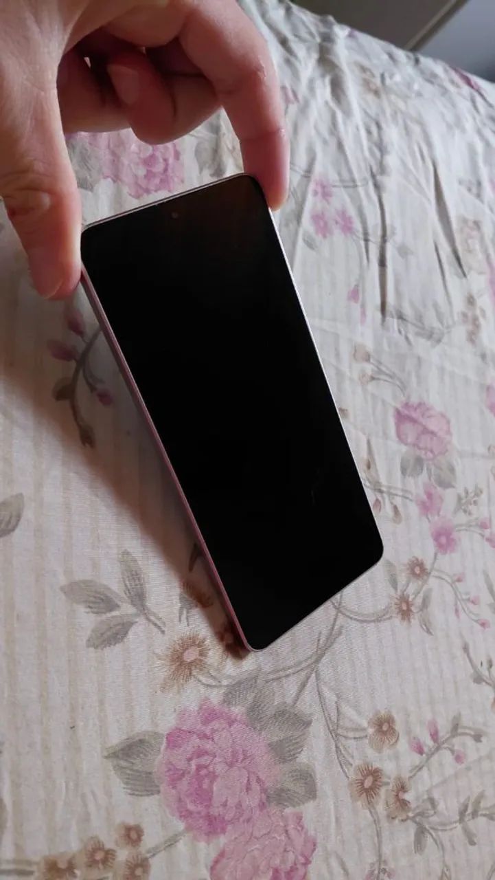 Vendo POCO X6 PRO 5G 12 ram e 512 gb  - Foto 2