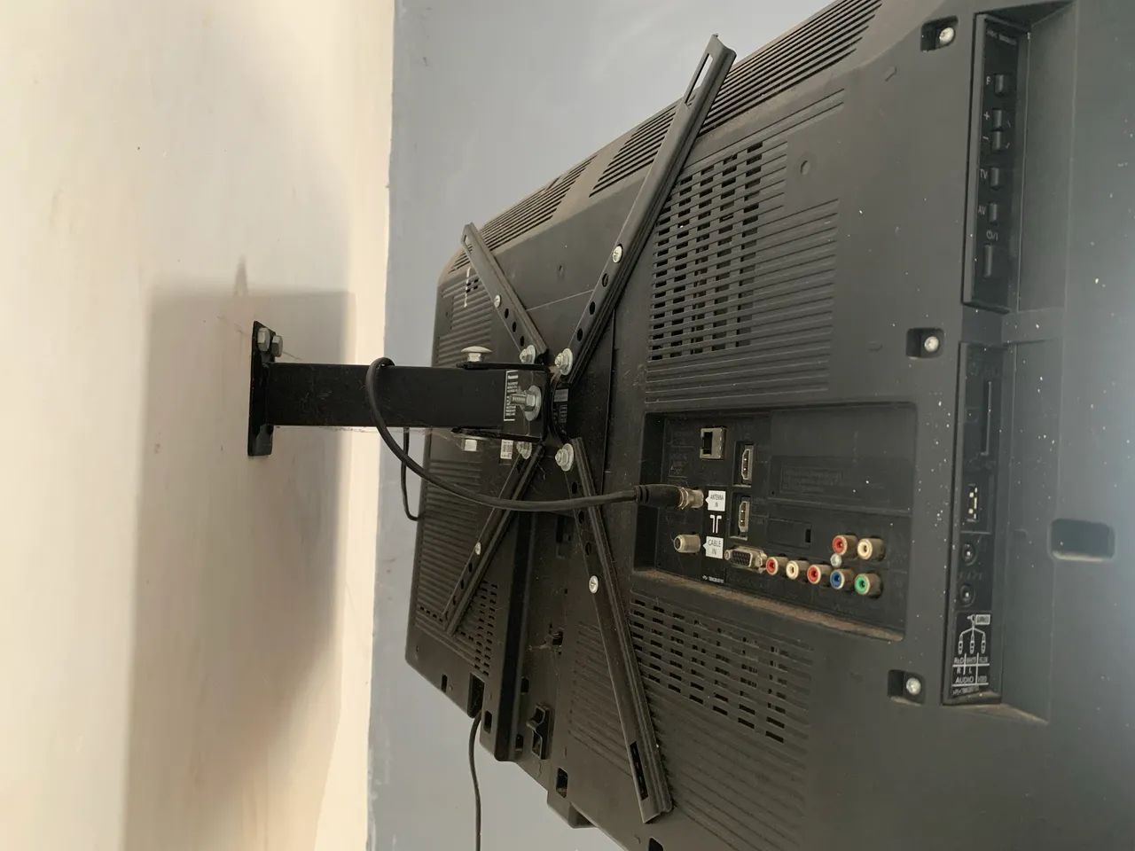 Vendo tv panasonic 32 polegadas - Foto 3