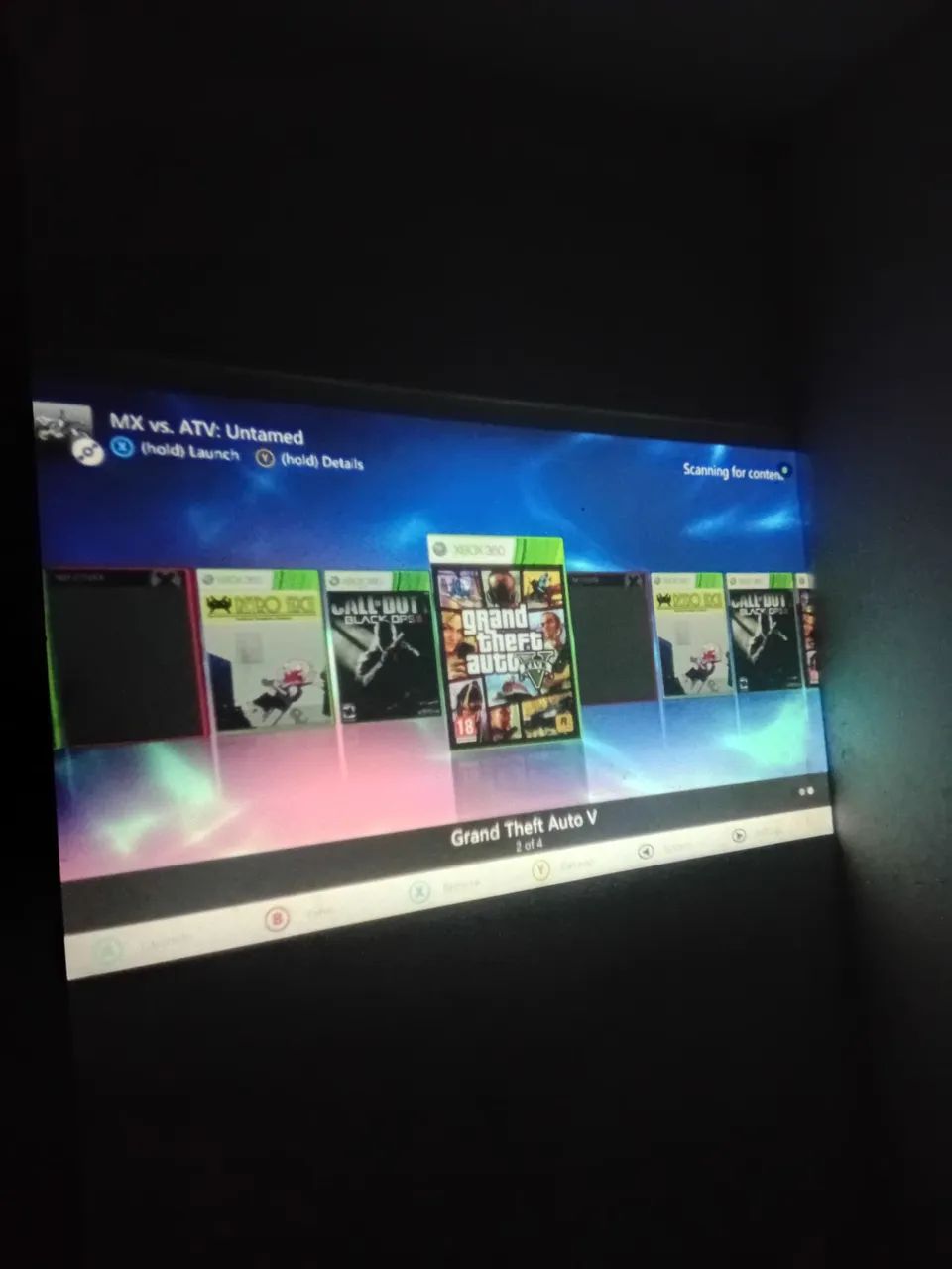 Xbox 360 com 2 controles  e 3 mil jogos no pen-drive e mais 3 no cd original debloqueado - Foto 2