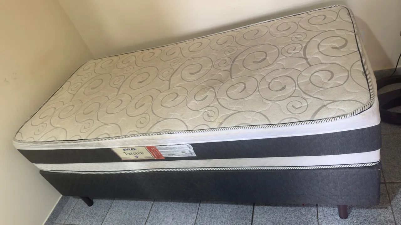 Cama solteiro + guarda roupa solteiro  - Foto 5