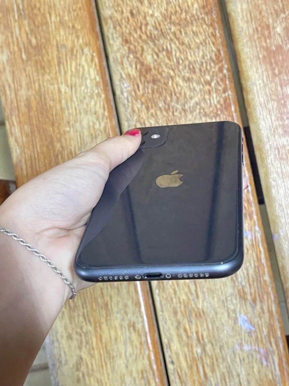 iPhone 11- 64gb sem detalhes  - Foto 3
