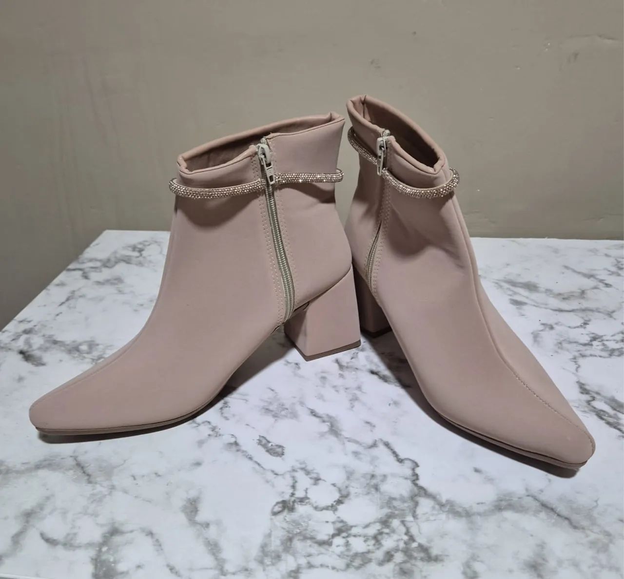 vende-se bota nova - Foto 5
