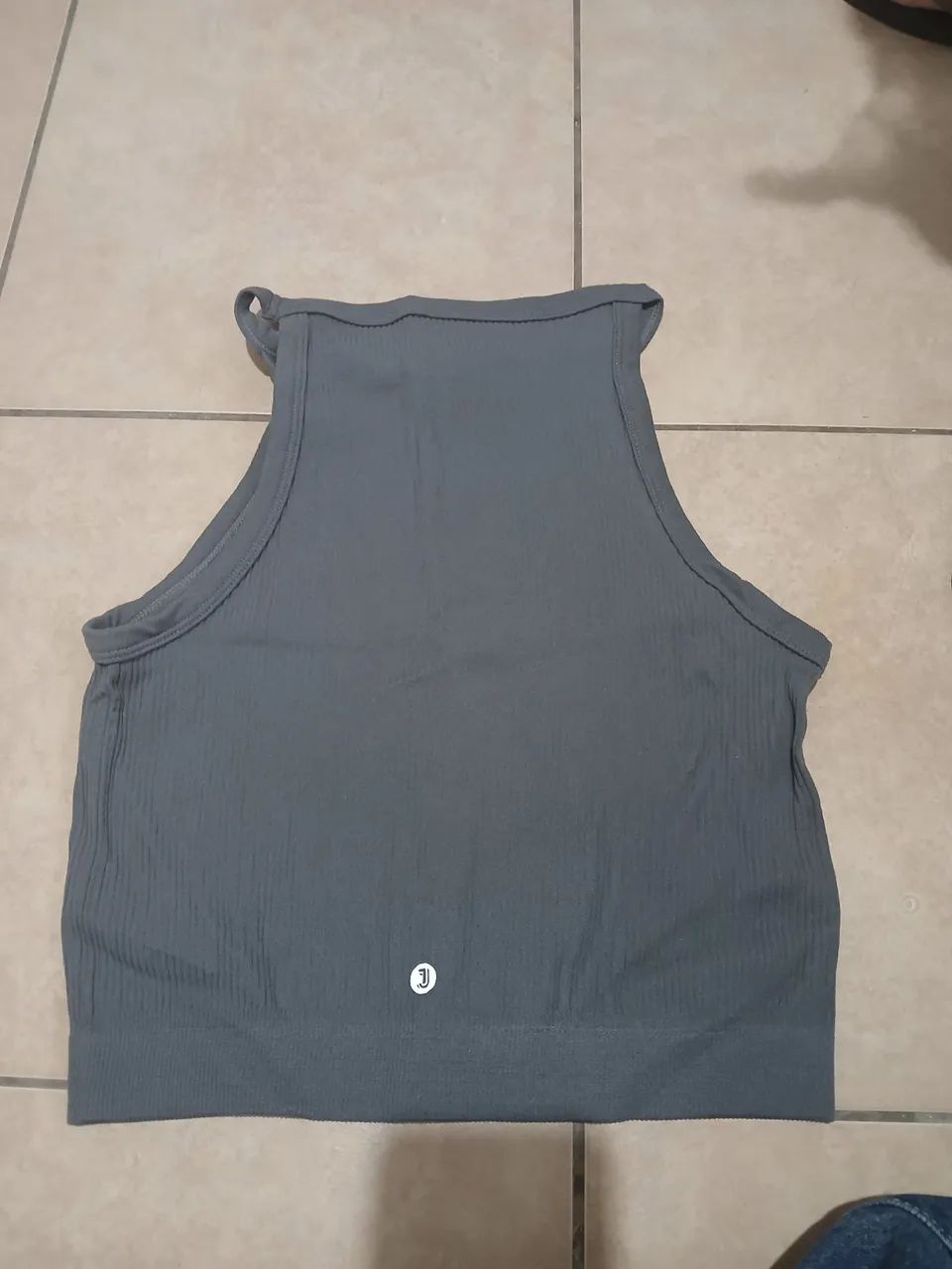Kit três blusinhas  - Foto 2