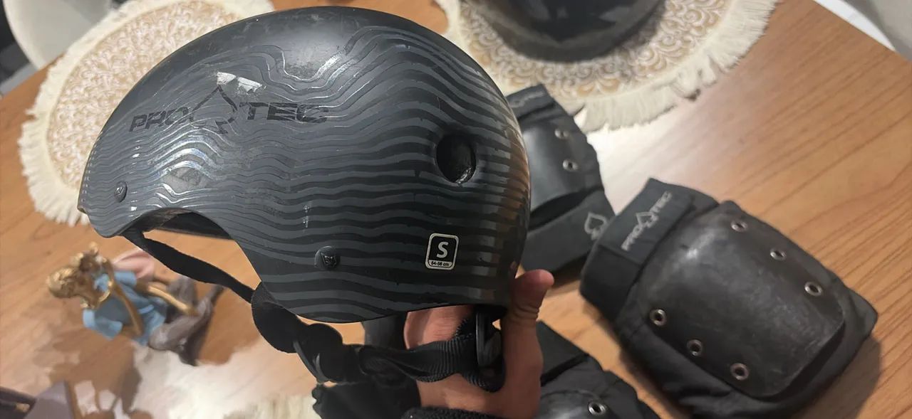 CAPACETE, JOELHEIRA E COTOVELEIRA da marca PRO TEC - Foto 3