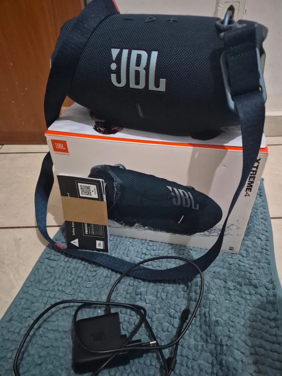 Vendo caixa de som JBL - Foto 4