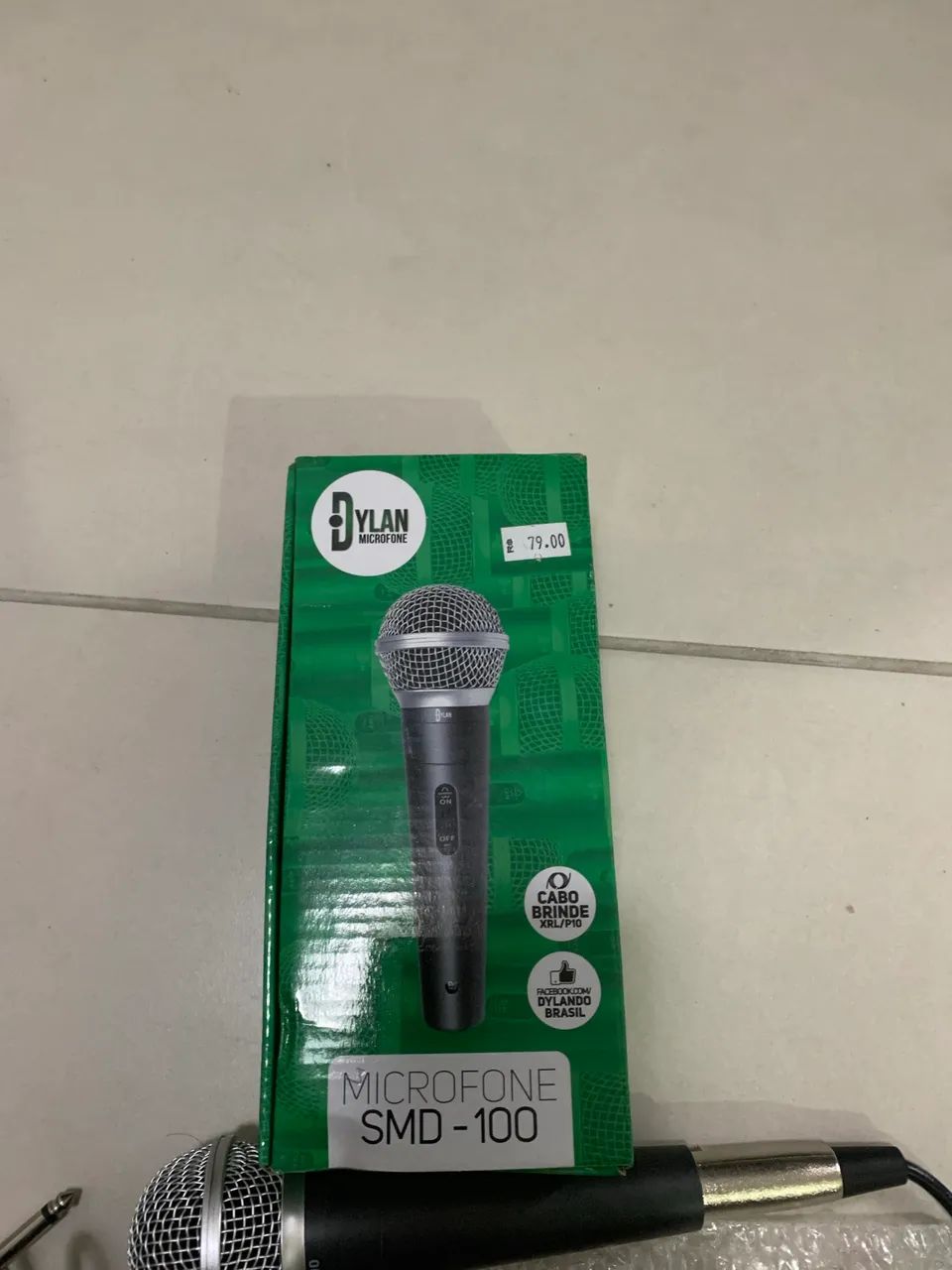2 microfones profissional novo na caixa 60 cada um - Microfones e