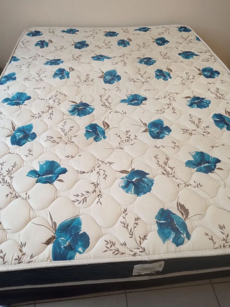 CAMA CASAL COM COLCHÃO  - Foto 3