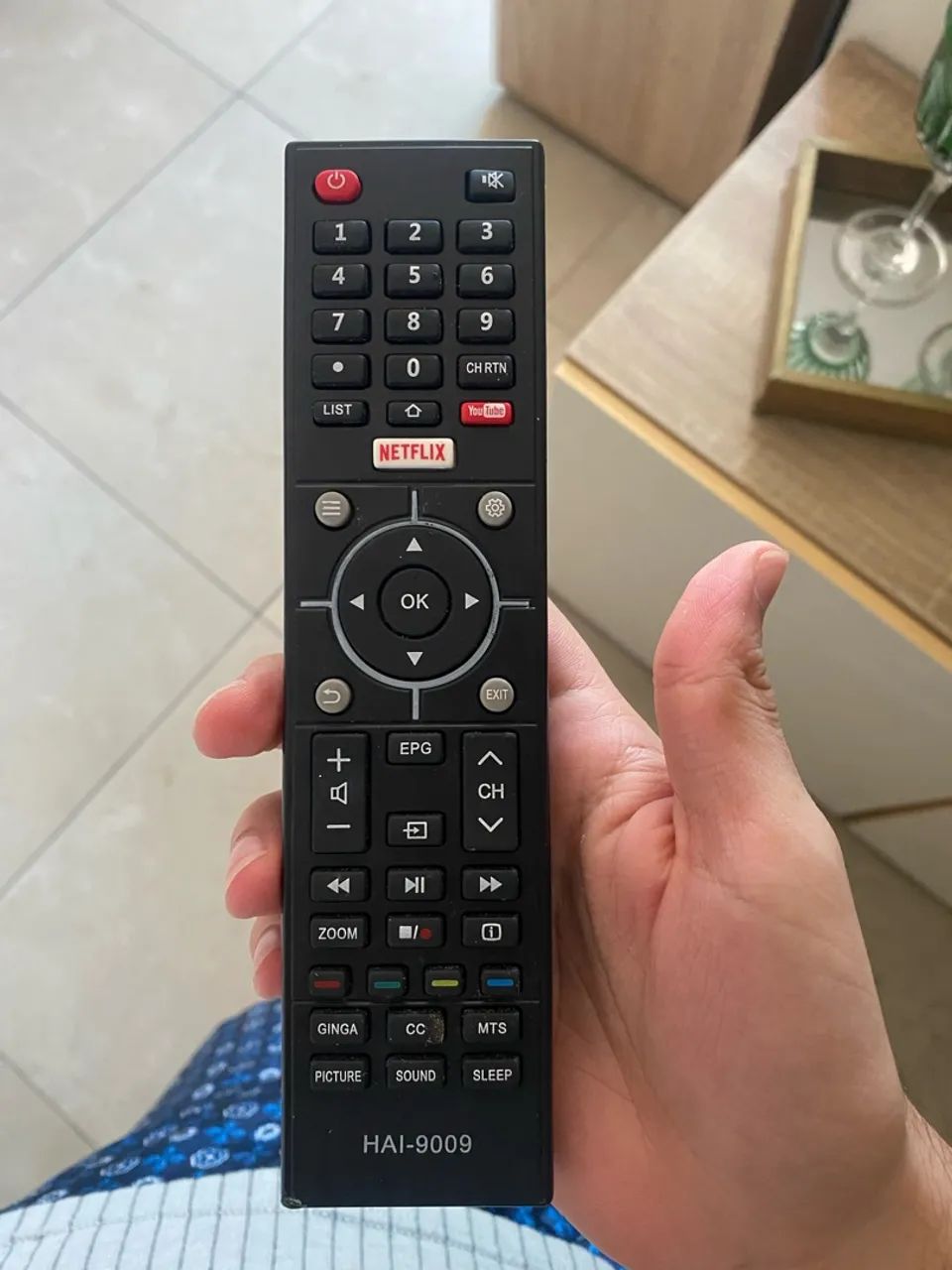 Tv SEMP 49 Polegadas com defeito - Foto 3