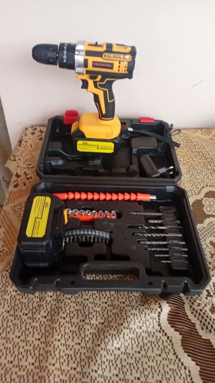 Furadeira e parafuzadeira de impacto 48vh por apenas 220 reais +