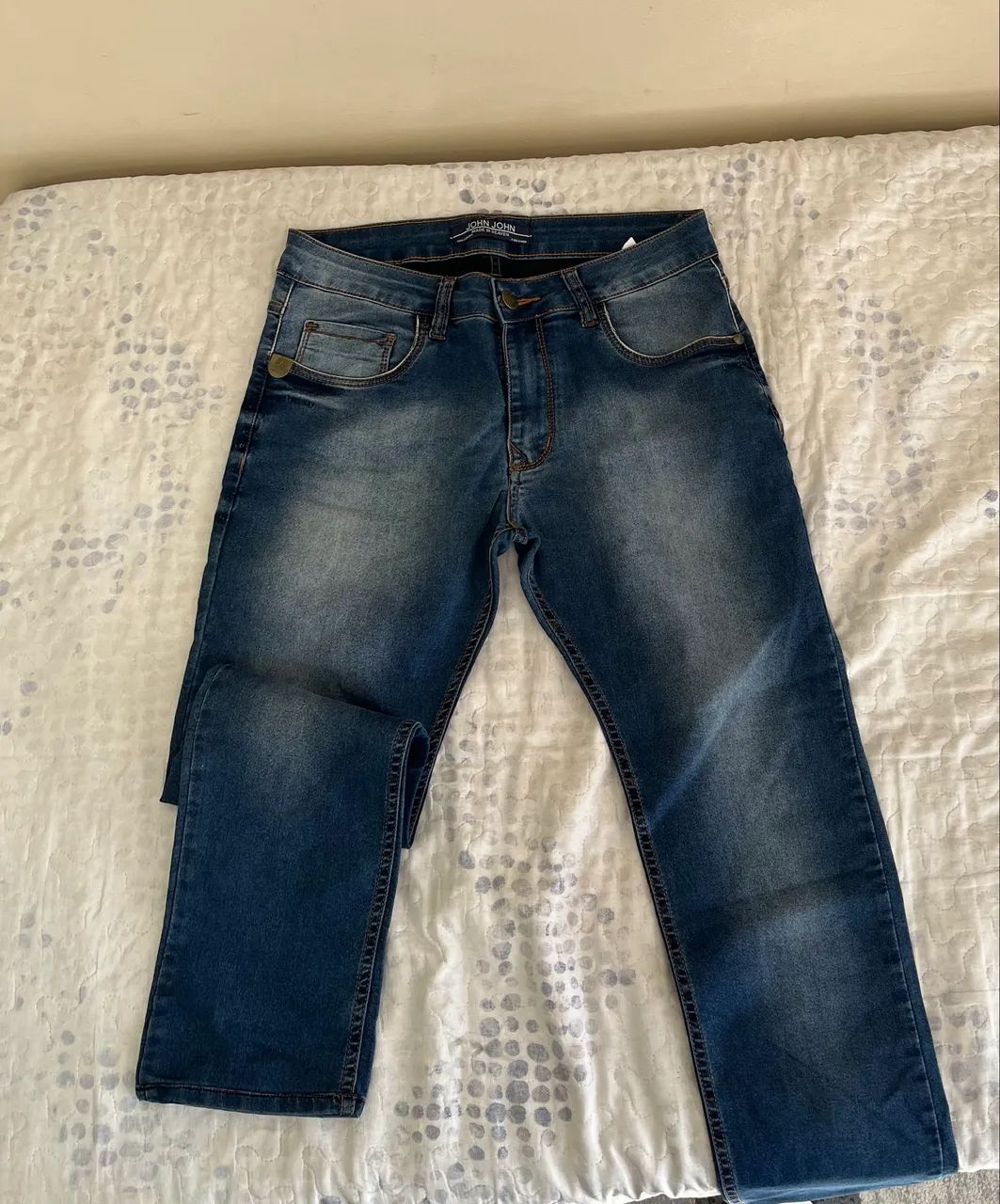 Calça jeans john john