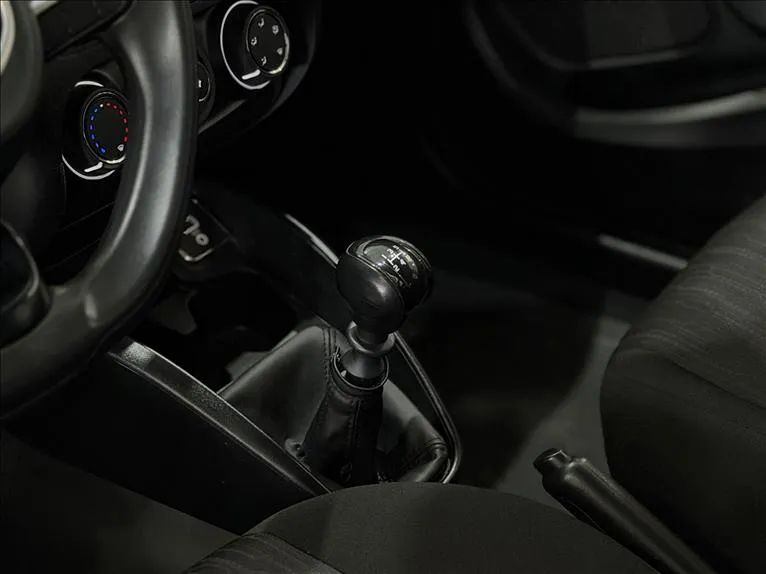 Fiat Argo Drive 1.0 Firefly, foto 10 de 16