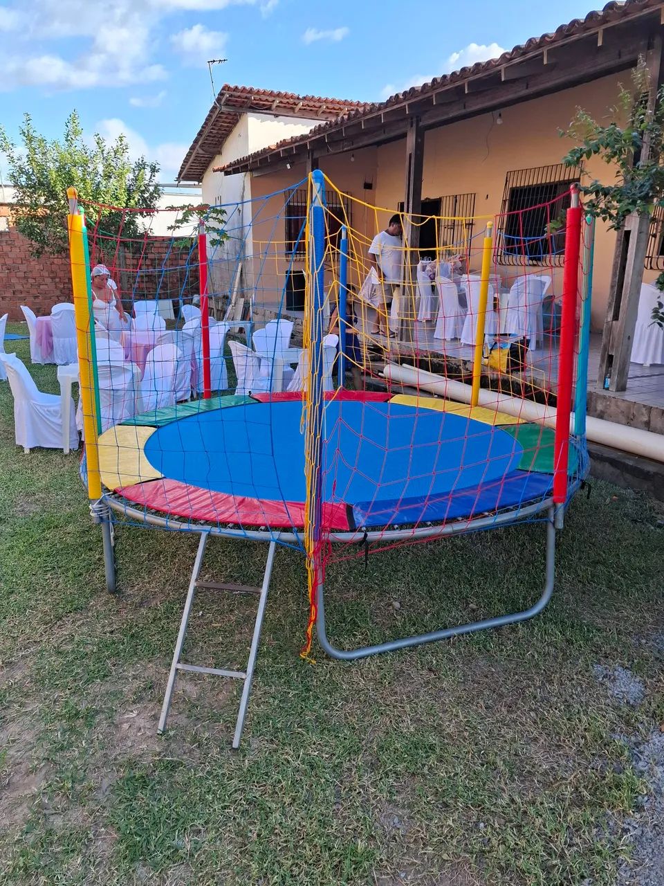 Aluguel de pula pula e casinha de bolinhas - Foto 3