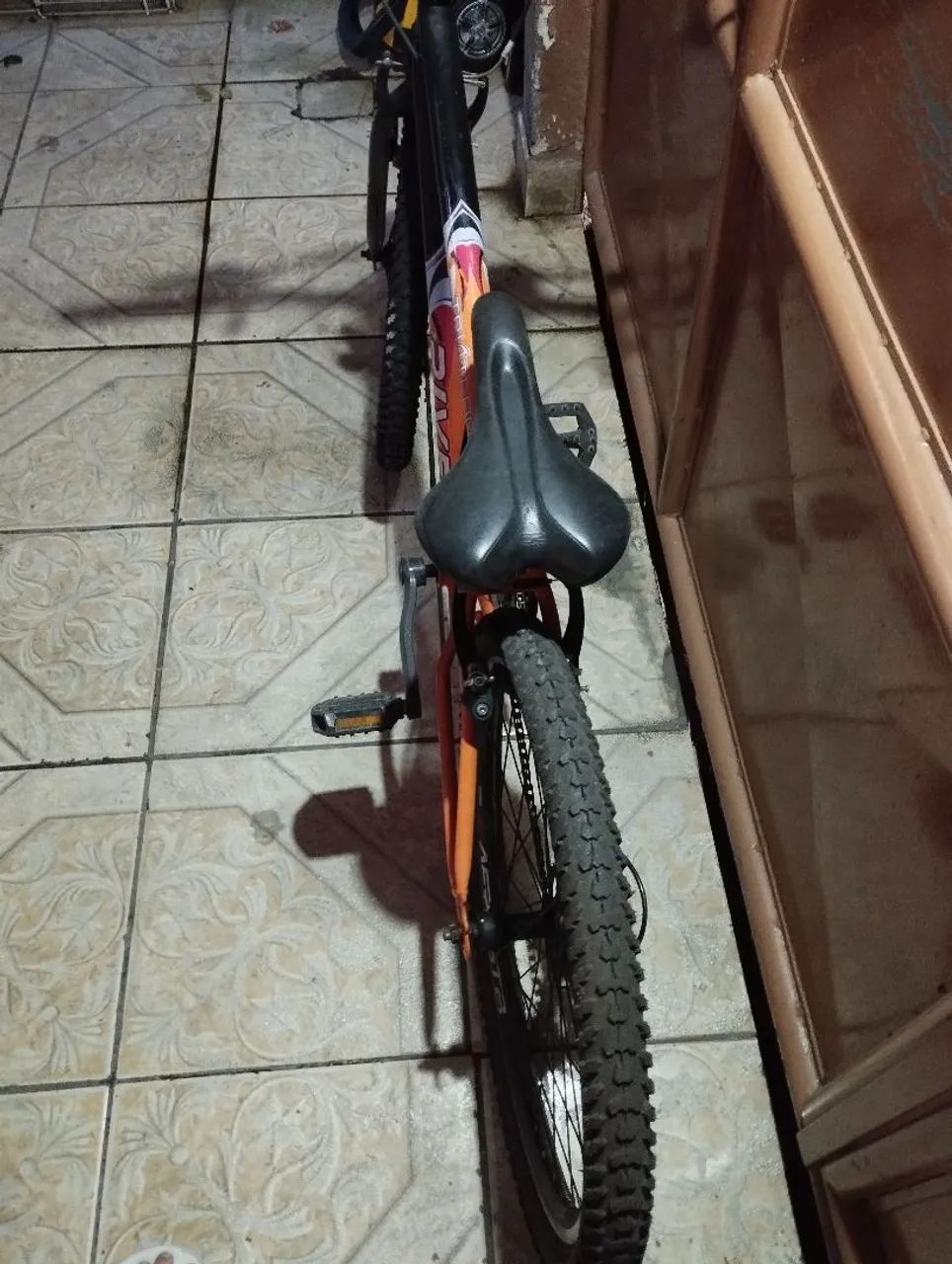 Bicicleta aro 24 NOVÍSSIMA  - Foto 2