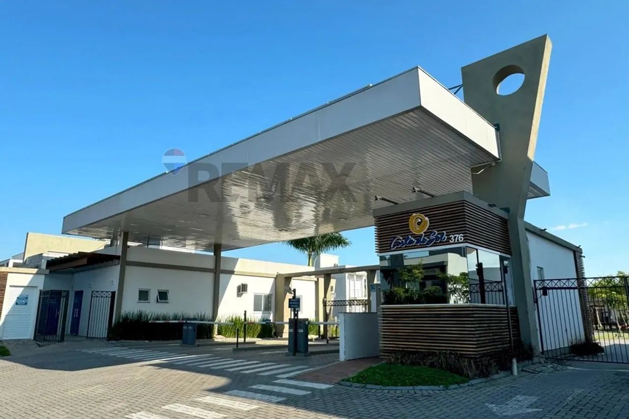Casa com 3 dormitórios, sendo 1 suíte - Costa do Sol/ Biguaçu-SC
