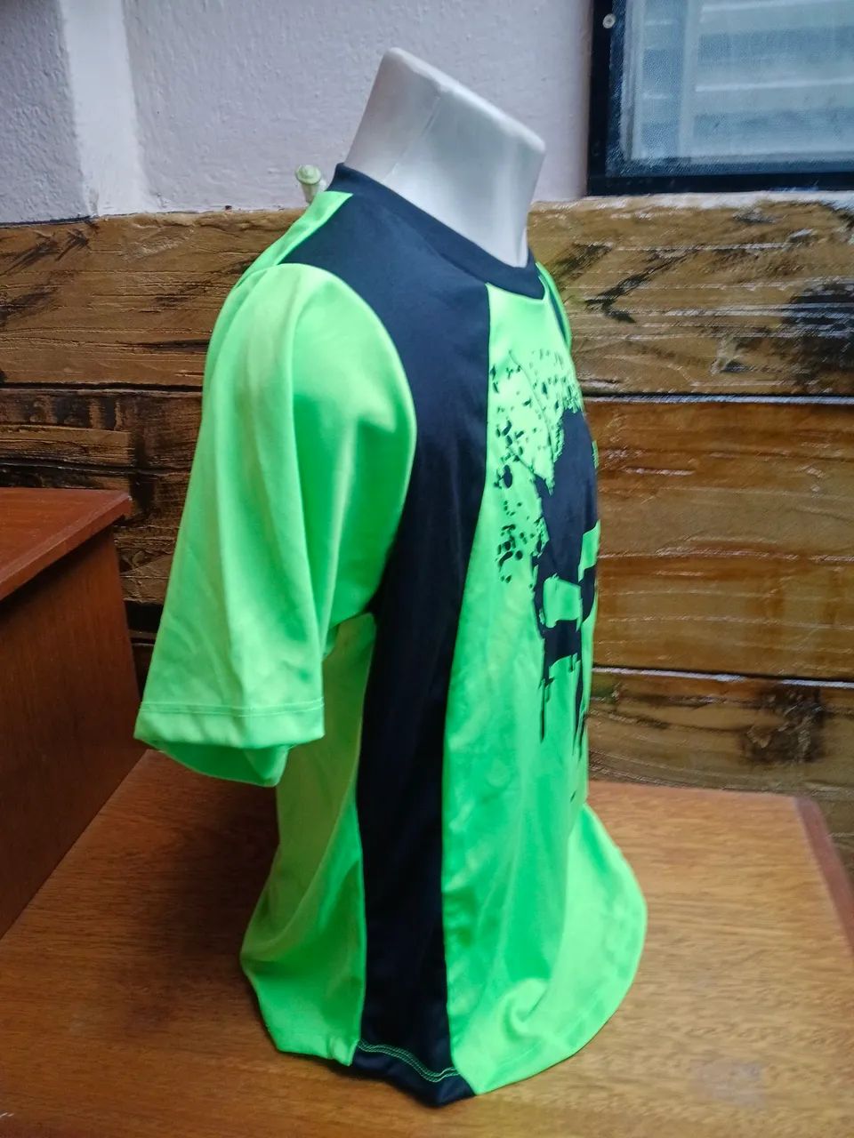 Camisa tamanho m sem uso  - Foto 3