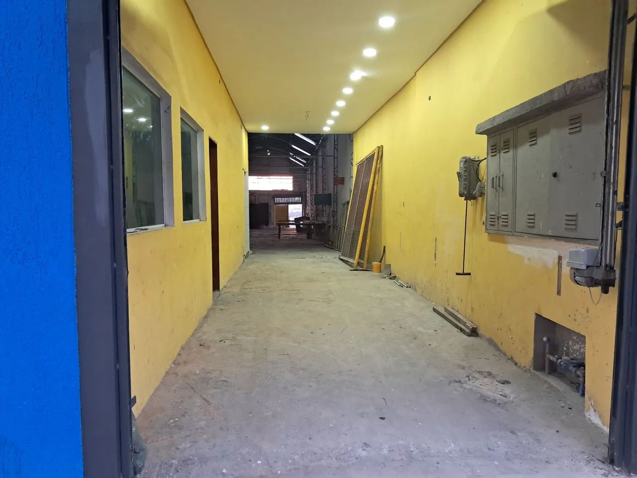 Galpao pra alugar com salas de escritório  - Foto 2
