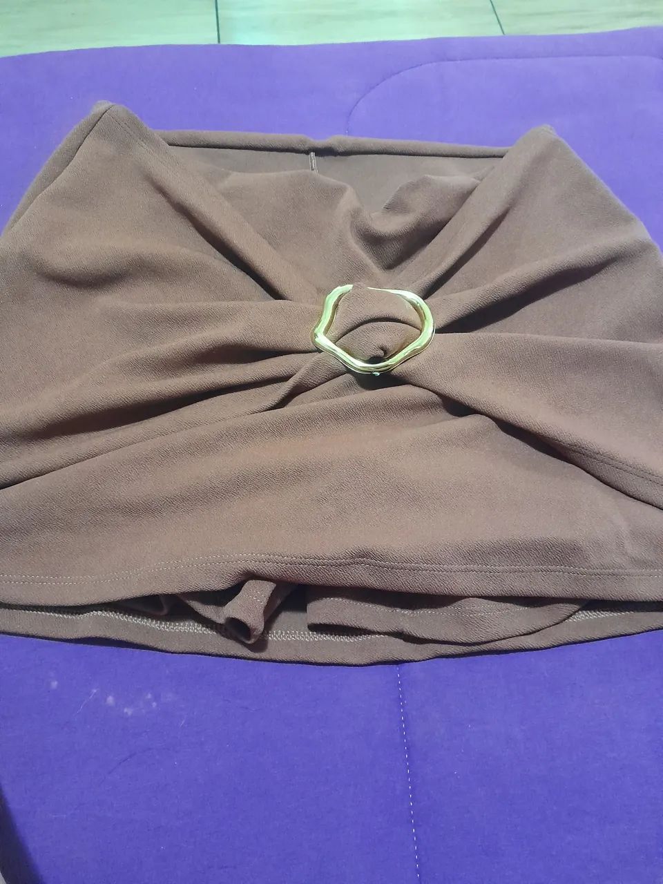 Vendo short saia marrom