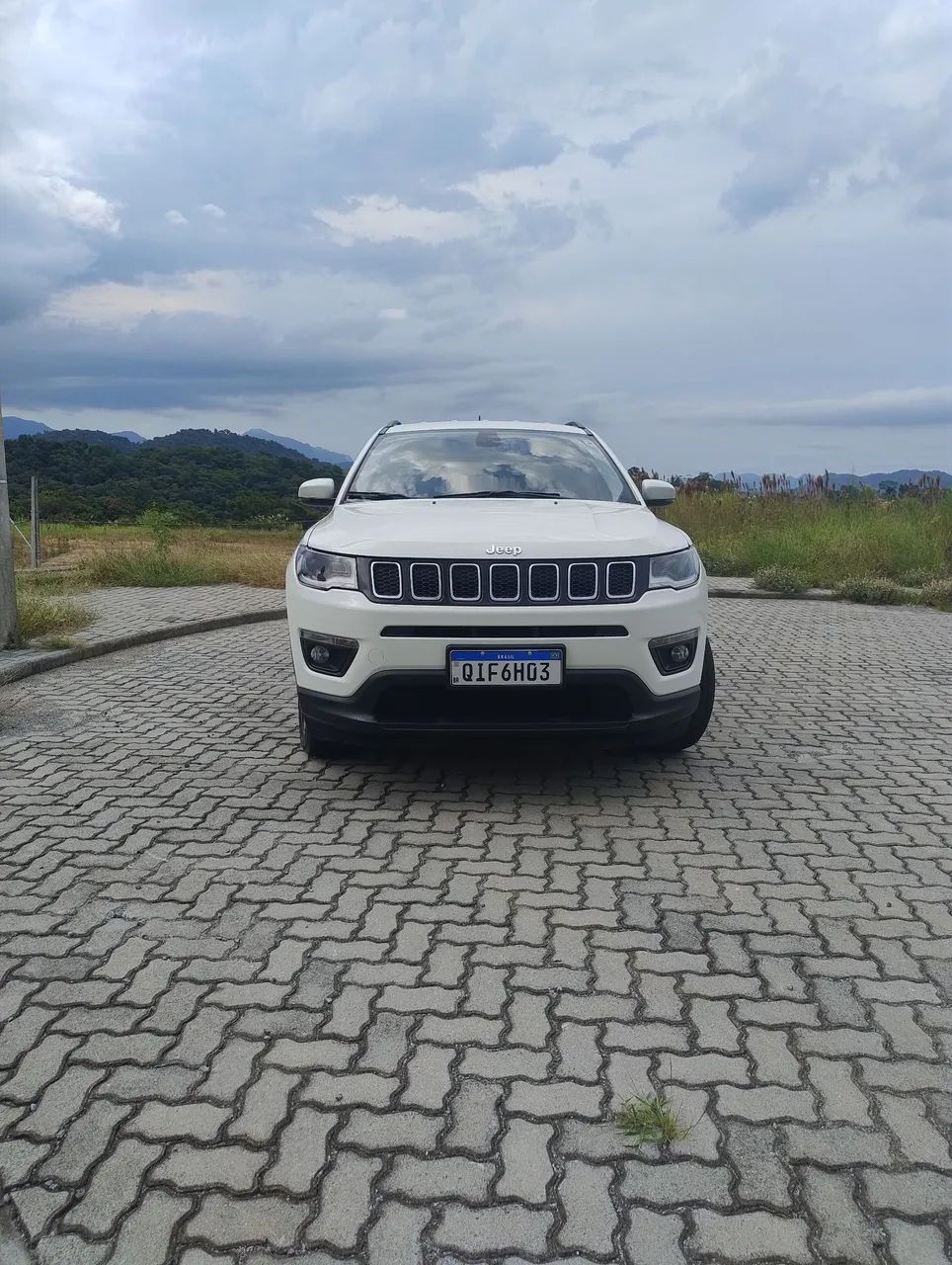 Jeep Compass COMPASS LONGITUDE 2.0 4x2 Flex 16V Aut. 2017