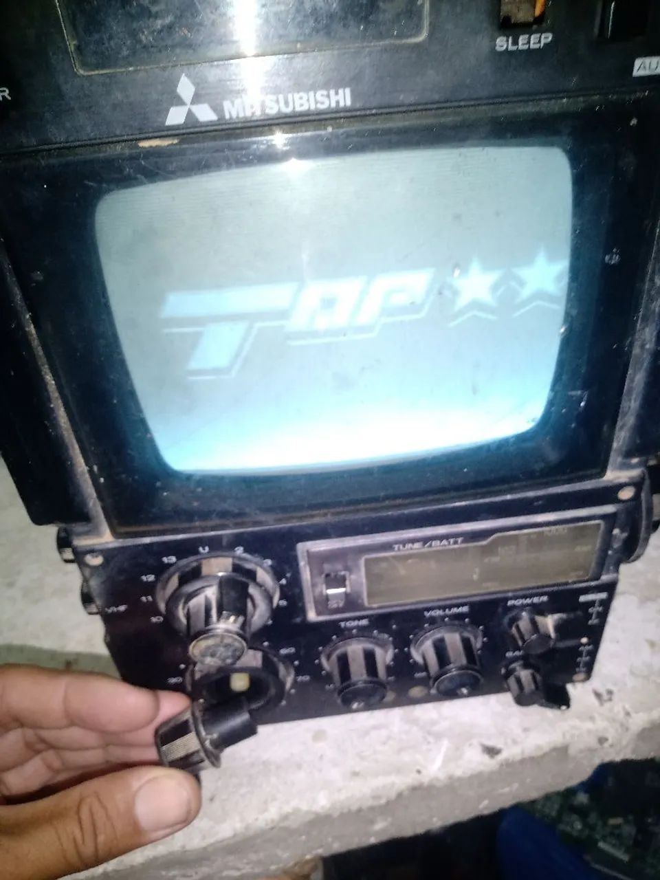 Tv antiga preto e branco 5 polegadas  - Foto 3