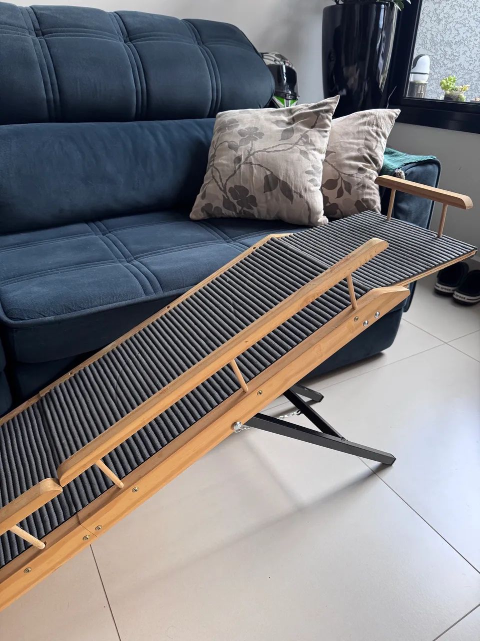 Rampa Pet Top Plus 150 (Madeira e pés em alumínio) - R$150,00 - Foto 6