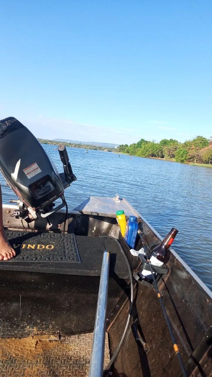 Barco completo , com motor e carretinha  - Foto 5