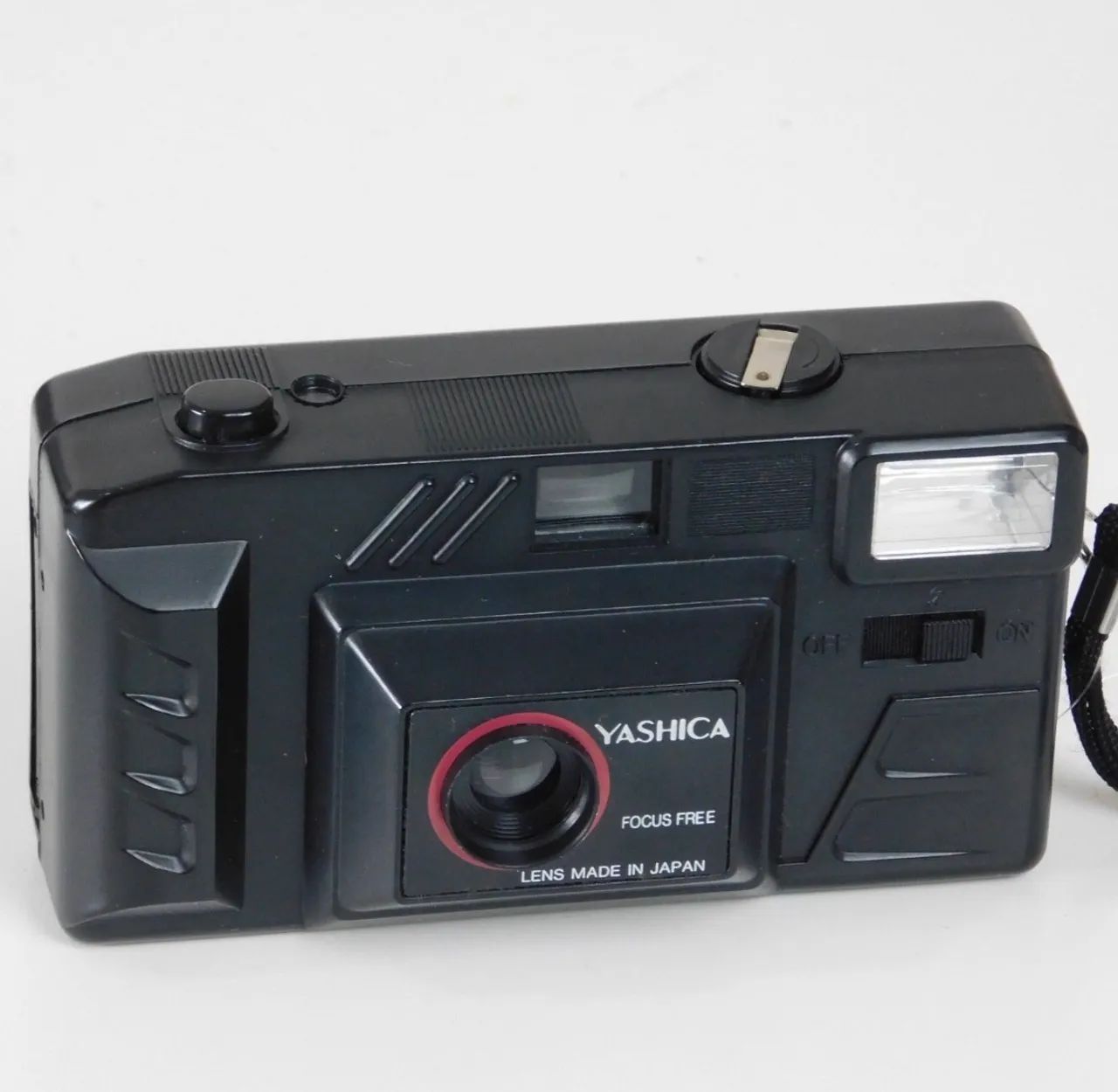 Câmera analógica yashica