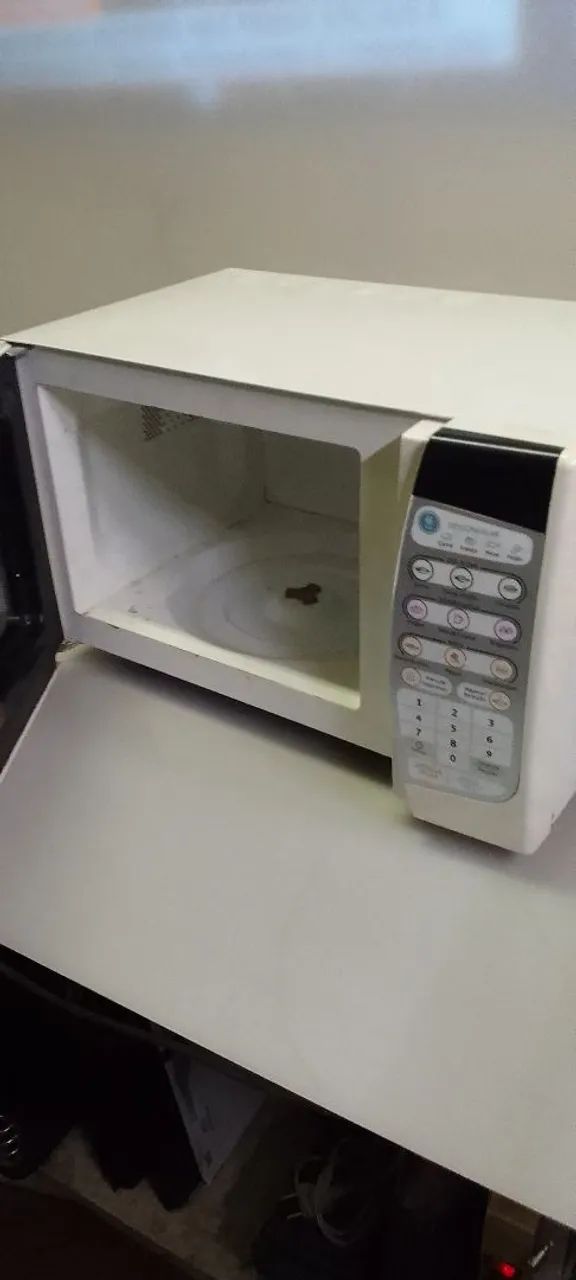 M8croondas Electrolux Mtd30 excelente estado - Foto 5