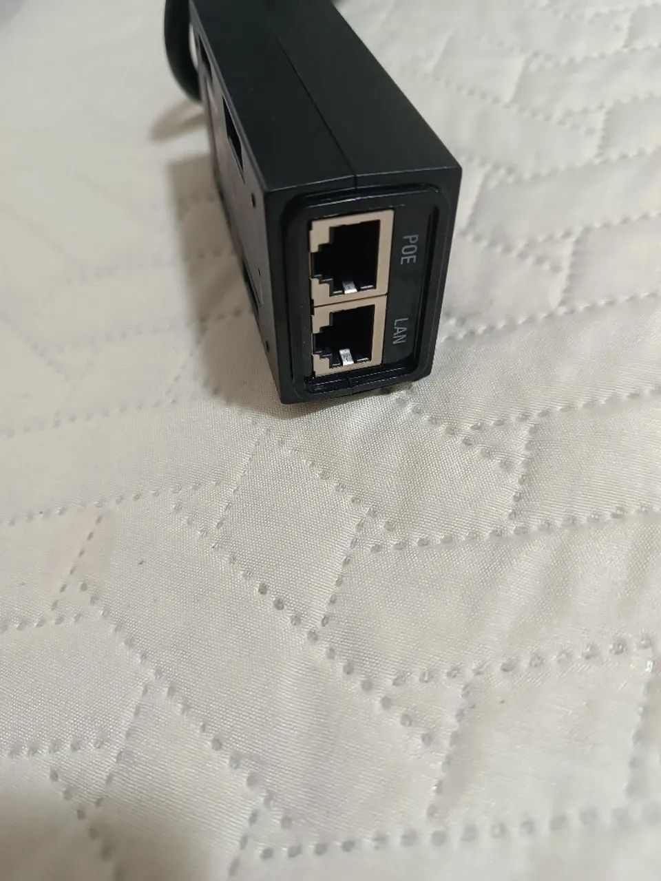 Fonte de alimentação injetora POE Ubiqui GP A240-850G - Foto 2