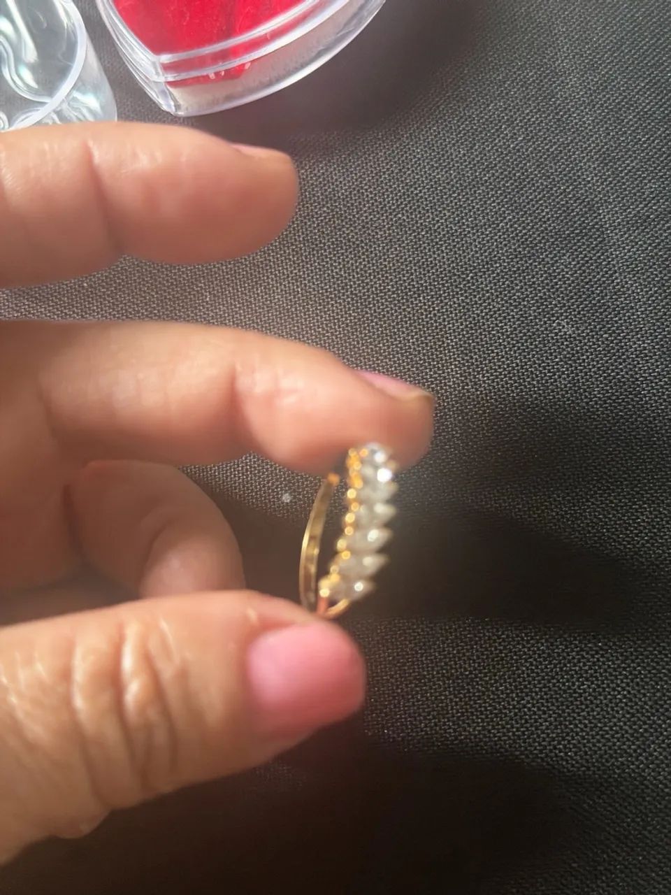Vendo um anel de ouro 18k