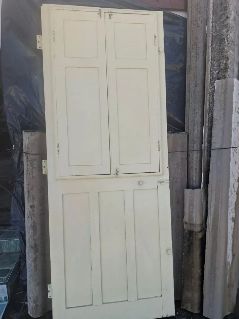 Porta de Jatobá de entrada tamanho 80 valor da unidade $700 só ligar *71 ou zap
