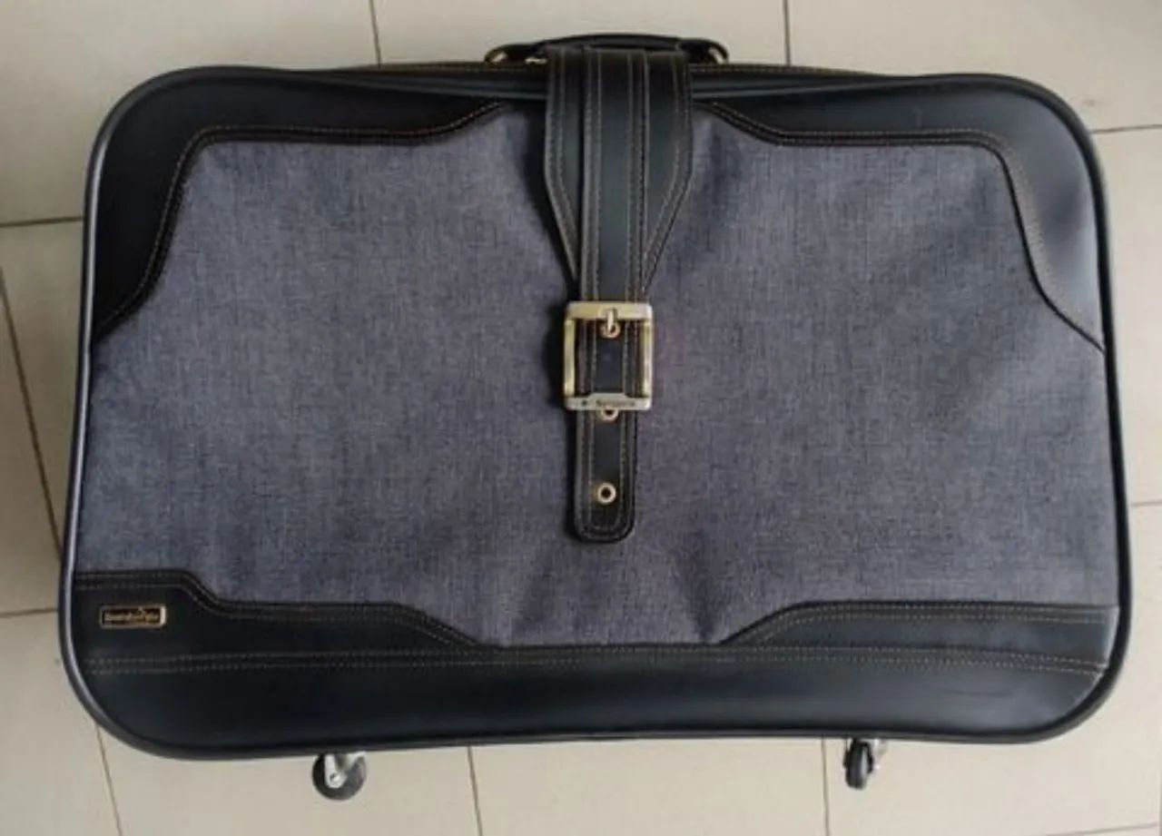 Mala vintage Samsonute Tam. m