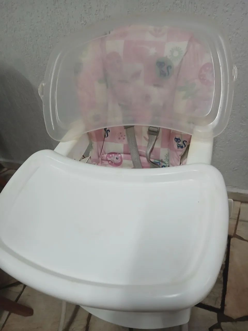 Cadeira  de alimentação  de  criança  - Foto 2