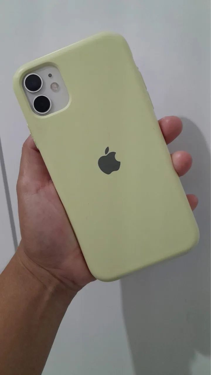 iPhone 11 64 gb funcionando perfeitamente bem com Face ID ok tudo