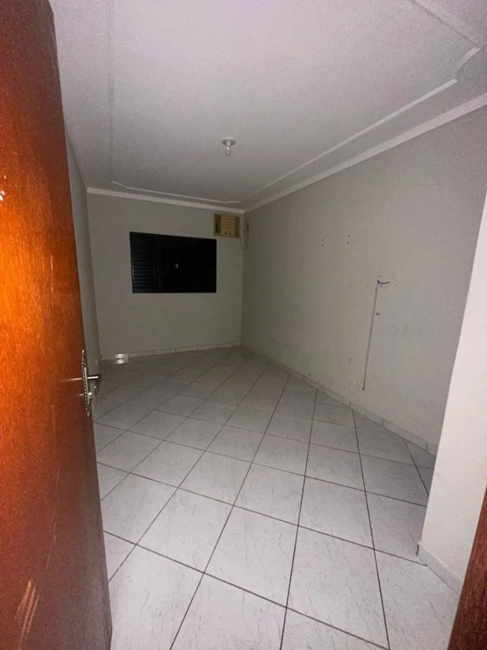 Alugo casa  no Parati, imóvel amplo - Foto 3