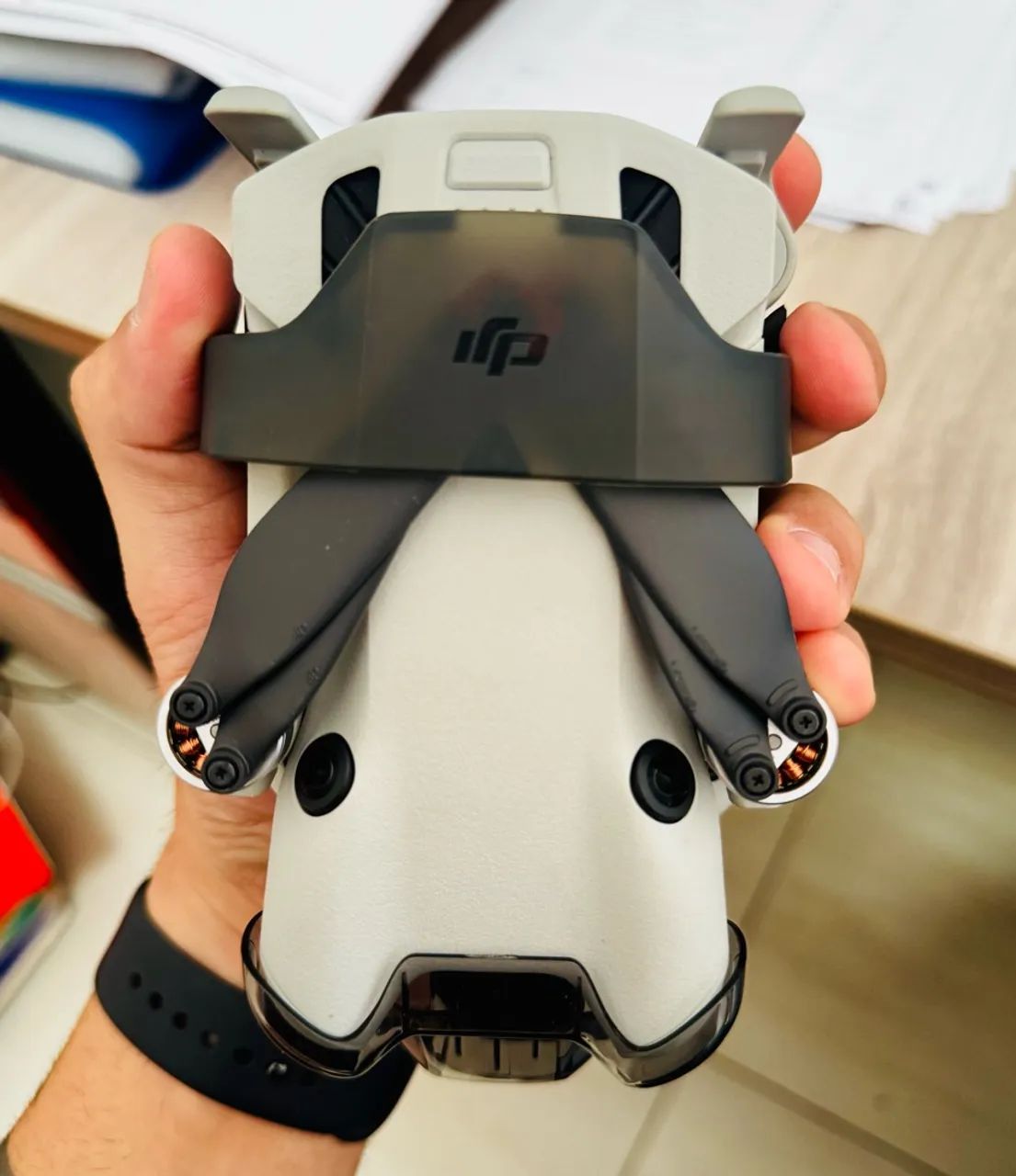 DJI MINI 4 PRO - SOMENTE AERONAVE SEM BATERIA - Foto 3