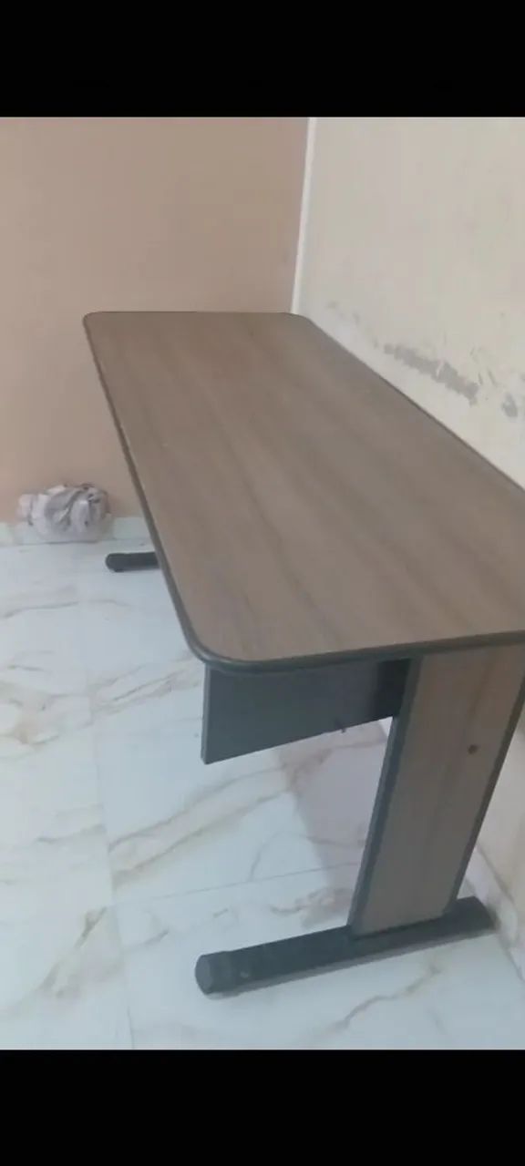 Mesa de escritorio64985838084609121