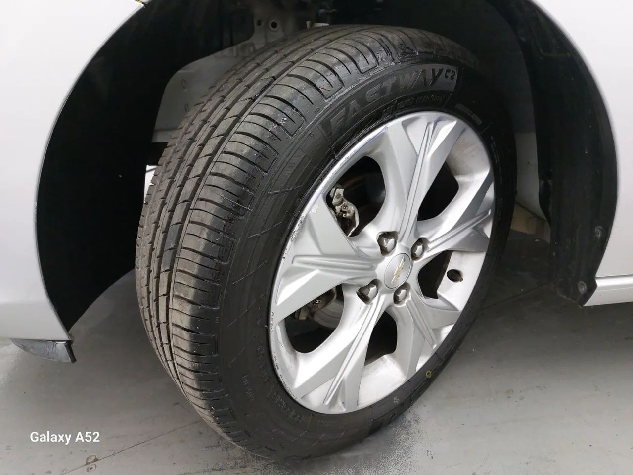 Chevrolet Onix Plus LTZ 1.0 12V TB Flex Mec. 4P, foto 11 de 18