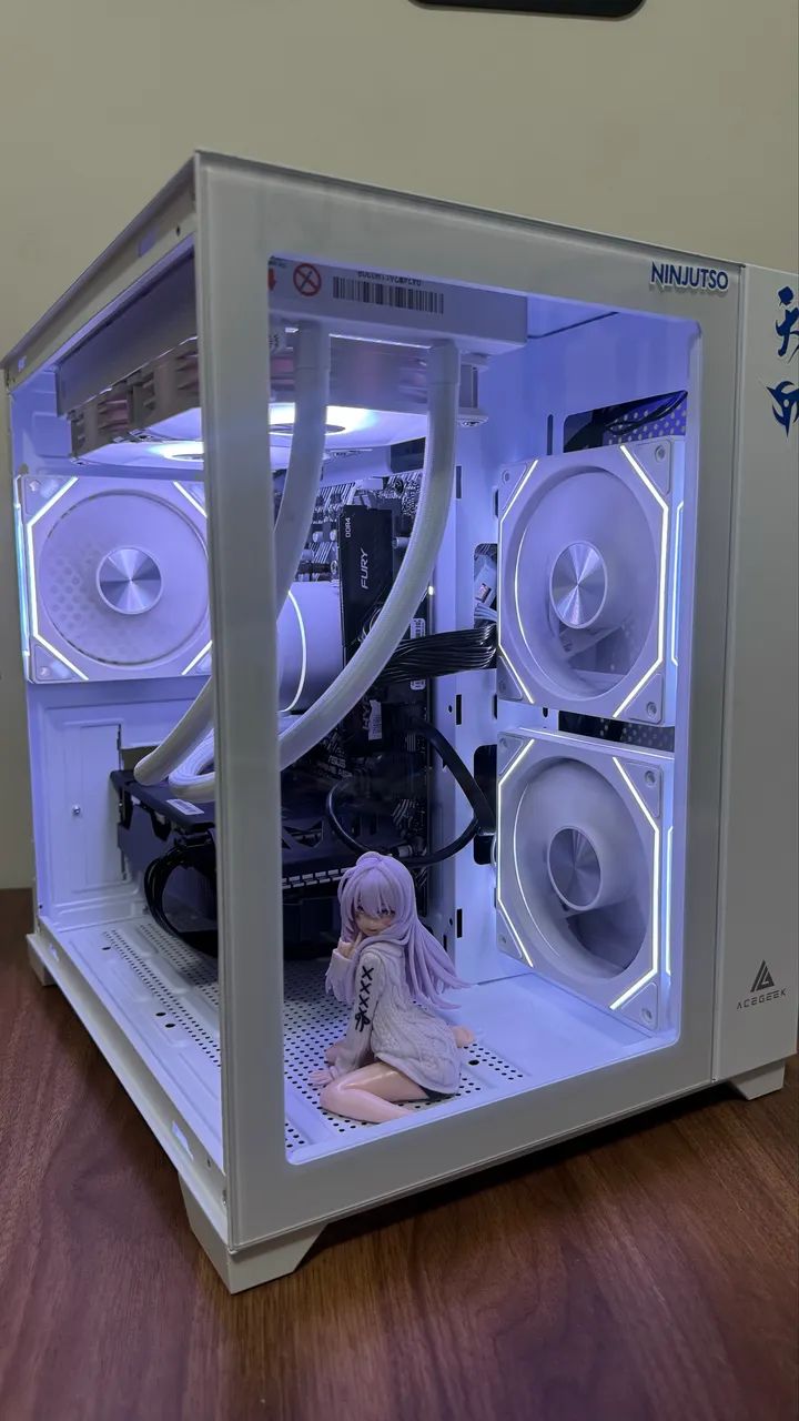 PC GAMER WHITE - Foto 3