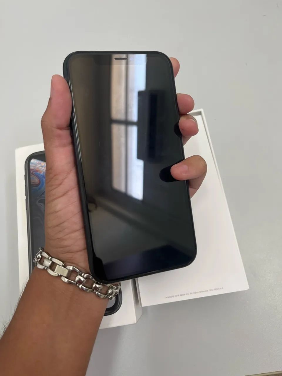 iPhone XR funcionando perfeitamente + capinhas de brinde - Foto 2