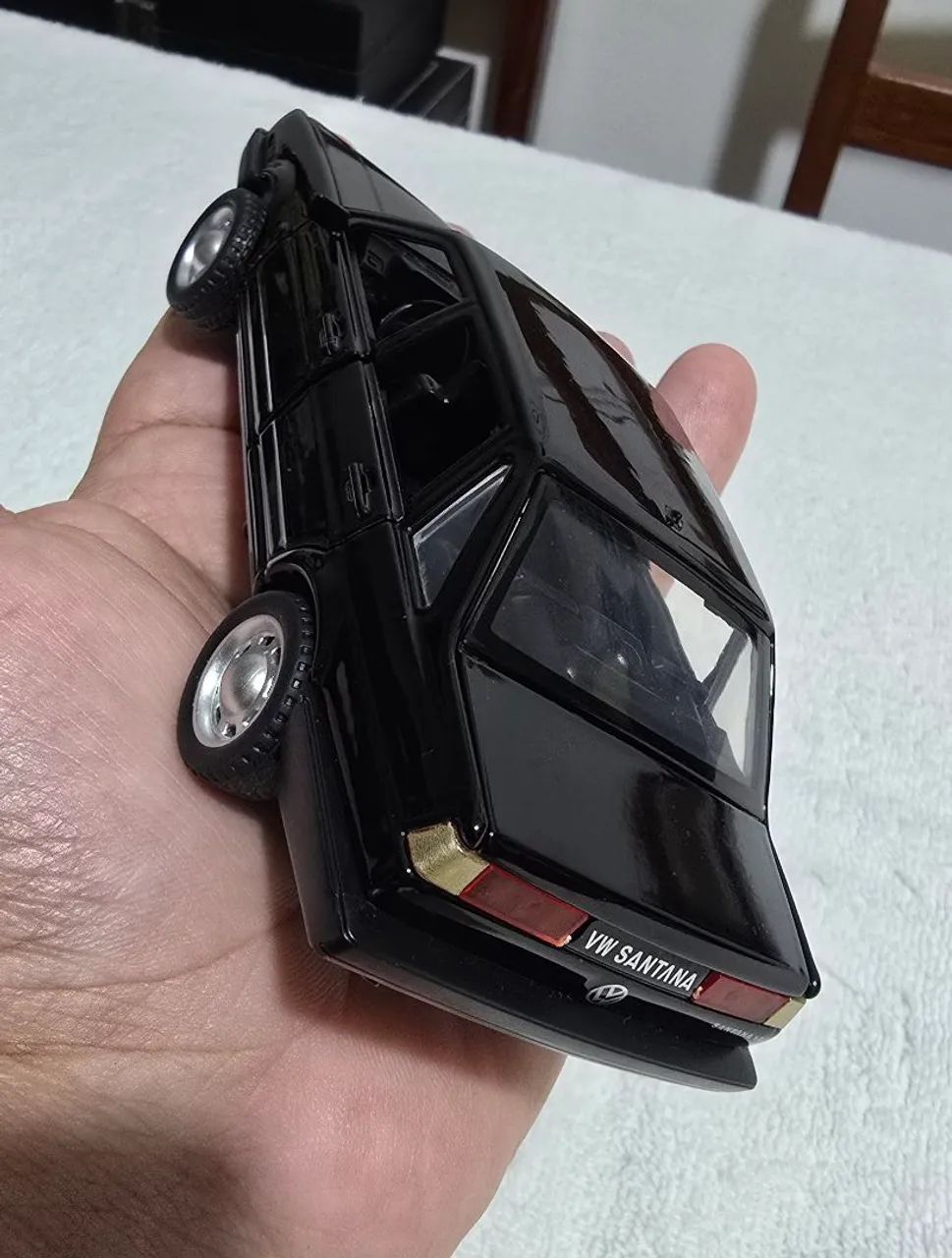 Carrinho miniatura Wolkswagen Santana  - Foto 3