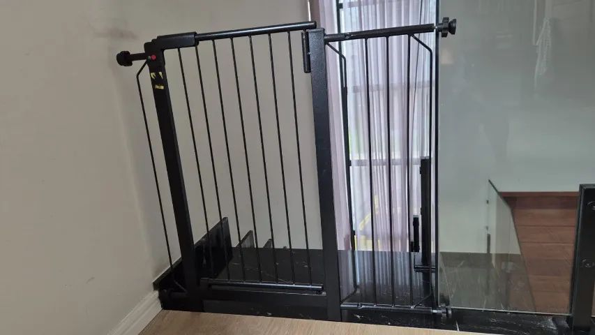 Grade Porta FIT preta com extensor 