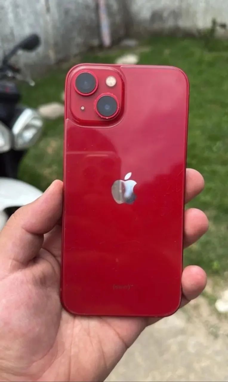iPhone 13