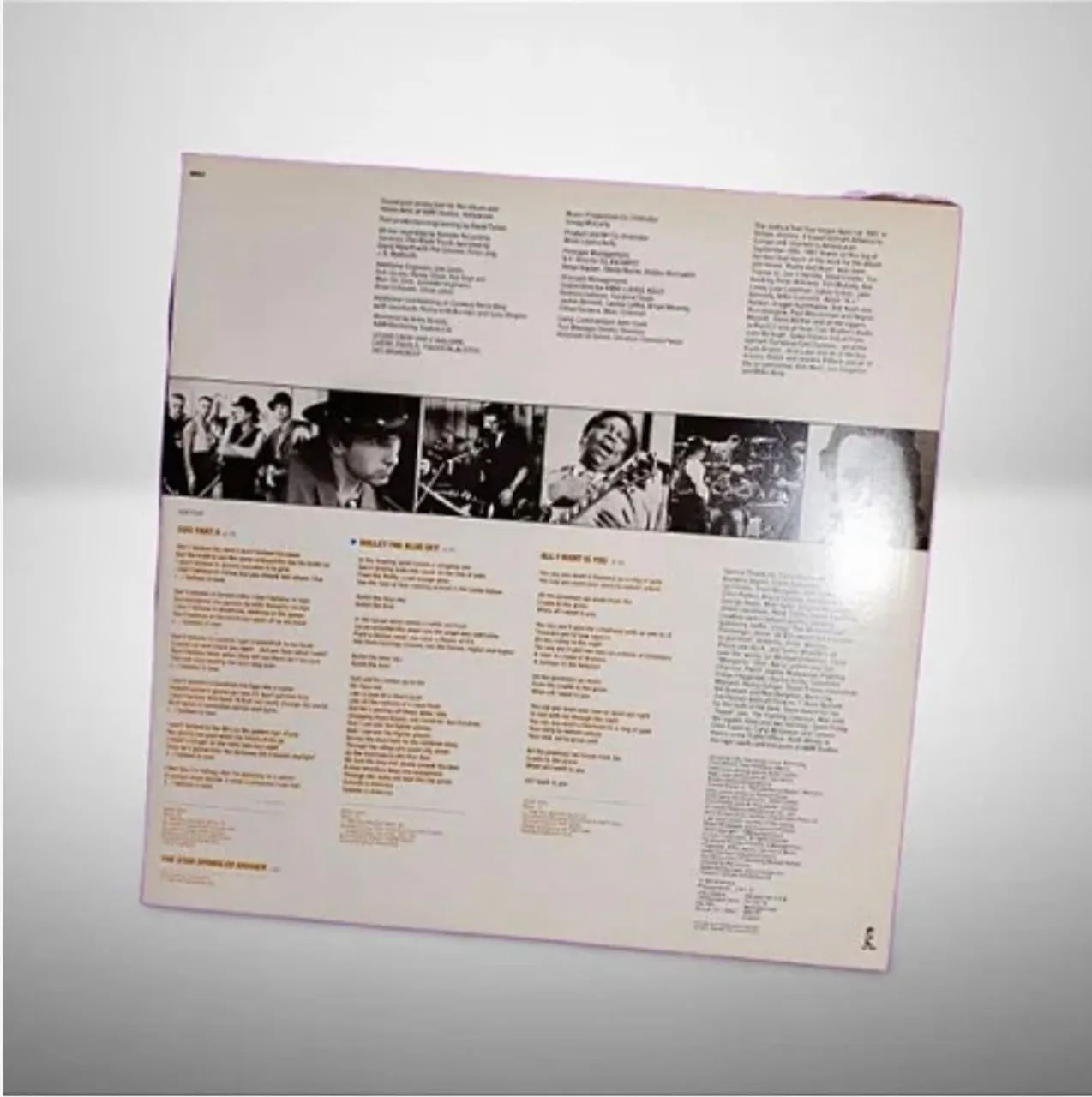 Disco de vinil U2 - Rattle and Hum (duplo) de época - Foto 3