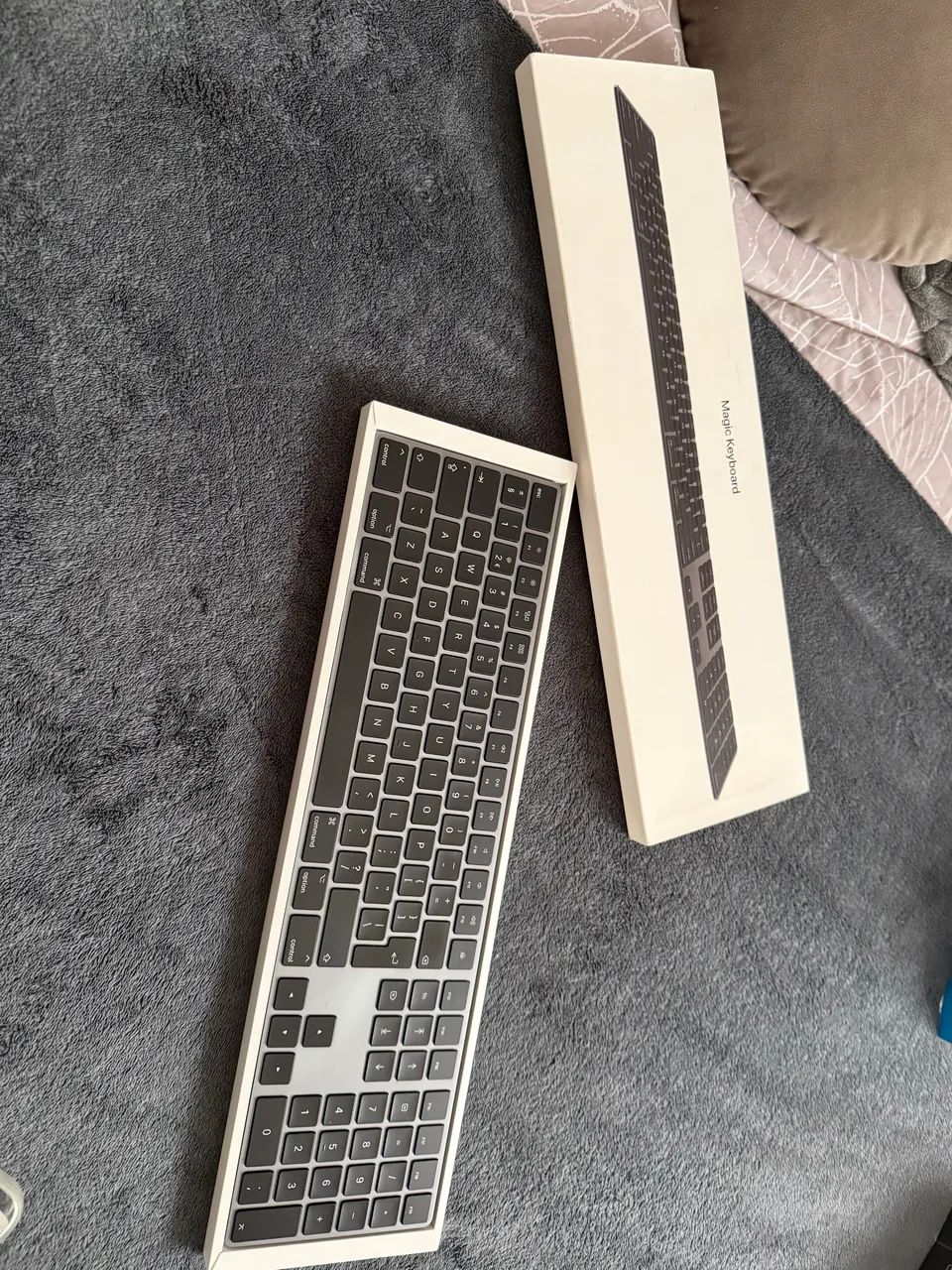 Teclado Magic Keyboard with Numeric Keypad - Space Gray