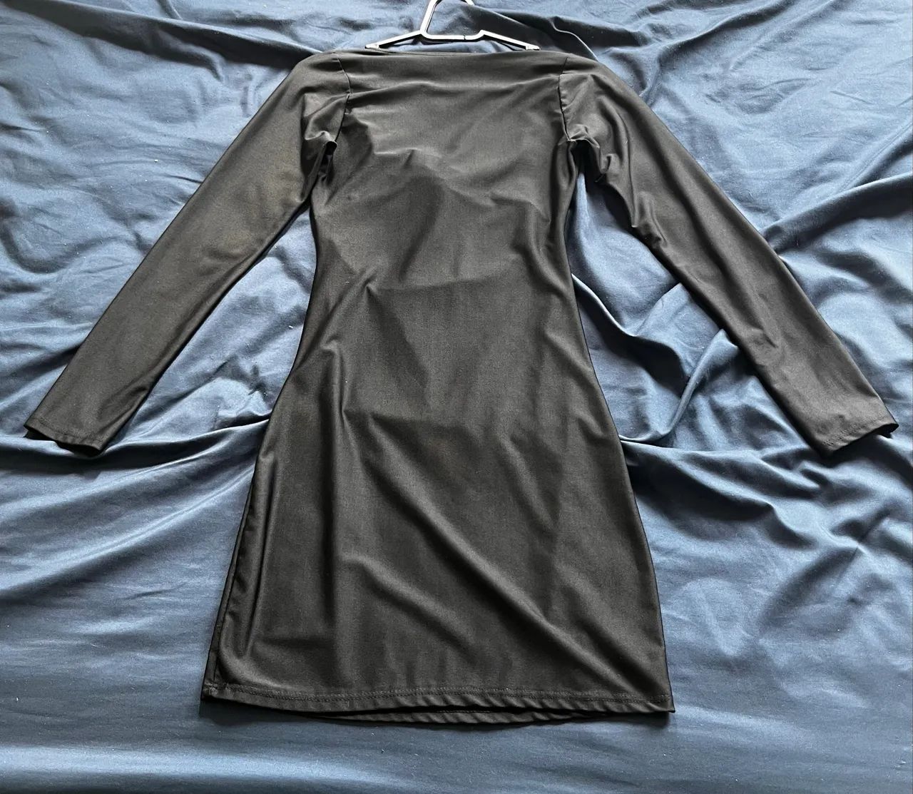 Vestido preto colado  - Foto 2